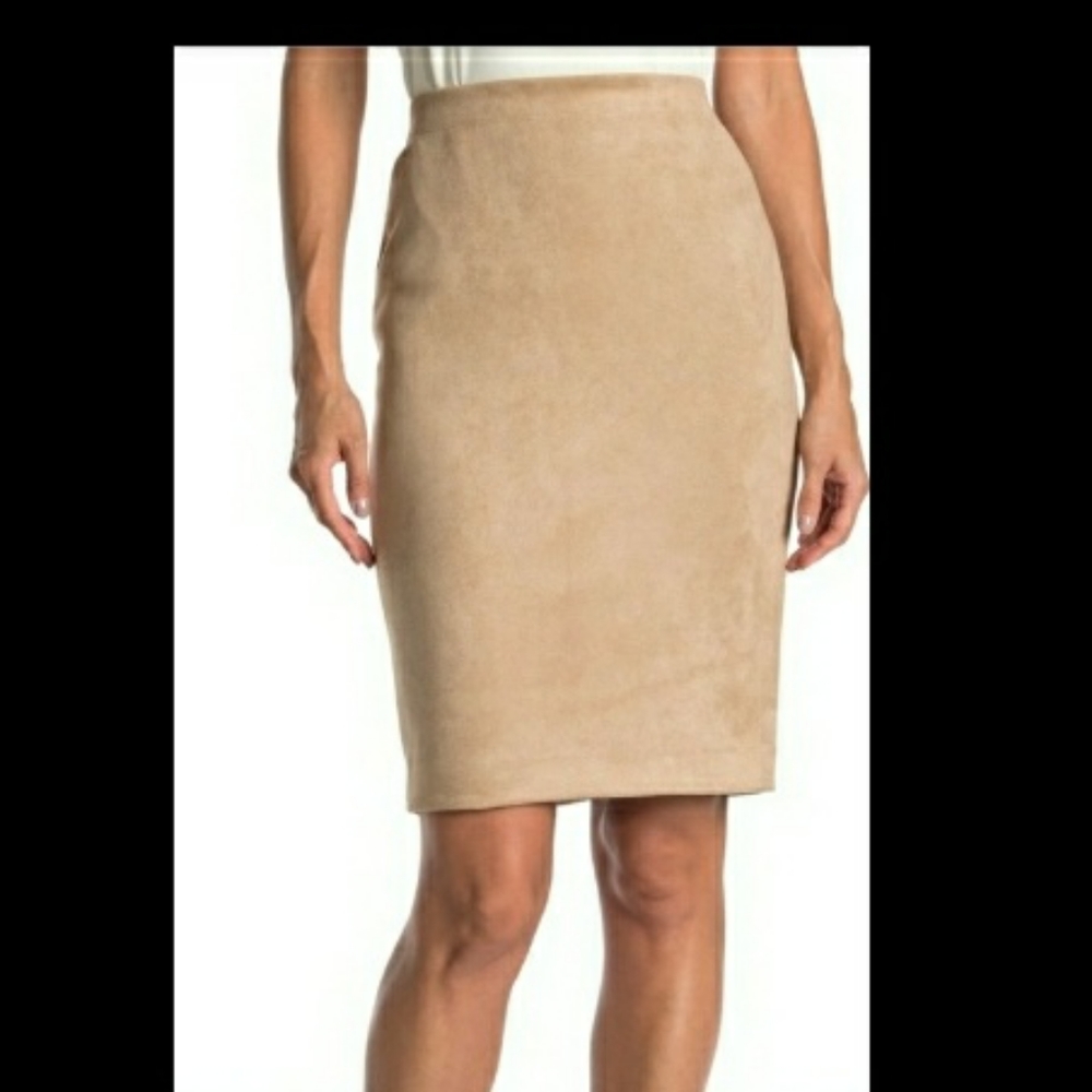 Philosophy Faux Leather (Suede) Pull On Pencil Skirt